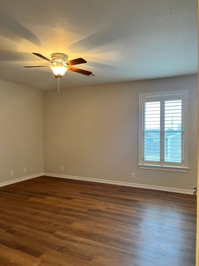 Photo - 3 Bedroom 2 Bathroom home