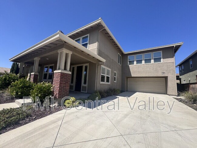 Photo - 643 W Huntington Ave