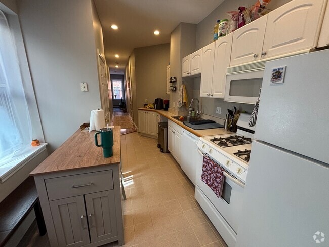 Building Photo - 45 Garden St Unit 5 Rental