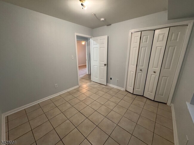 Photo - 807 S 14th St