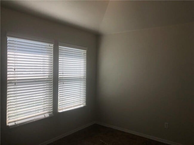 Photo - 188 Brockston Dr