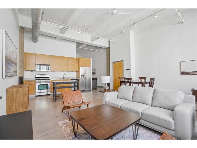 Photo - 700 N Washington Ave Unit 523