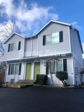 Building Photo - 6702 SE 80th Ave Unit Apt 9