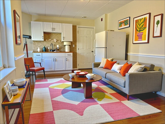 Building Photo - 9 Bowdoin St Rental