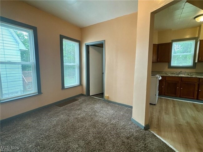 Photo - 993 Concord Ave