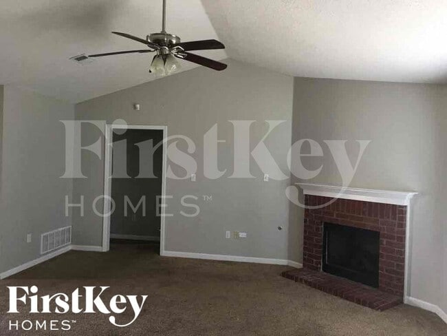 Photo - 1665 Central Trails Dr