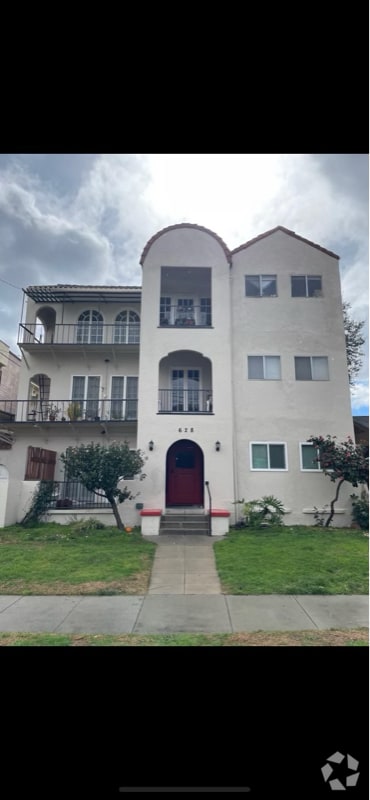 Building Photo - 628 E Elk Ave Rental