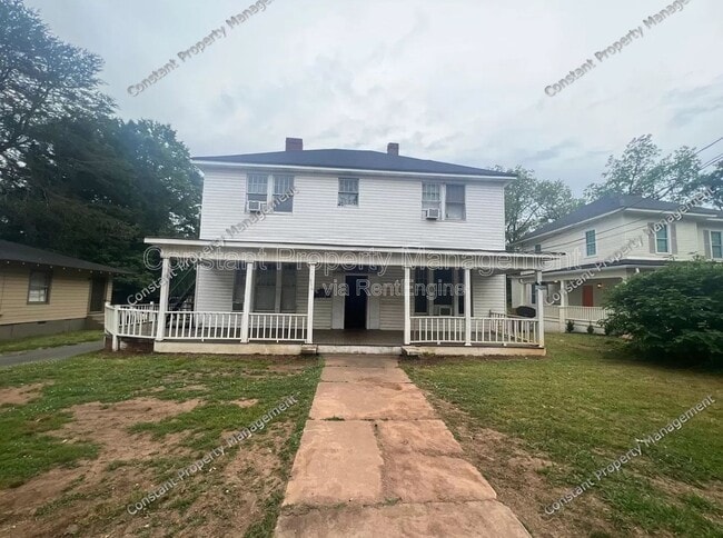 Building Photo - 616 W Poplar St Unit 1