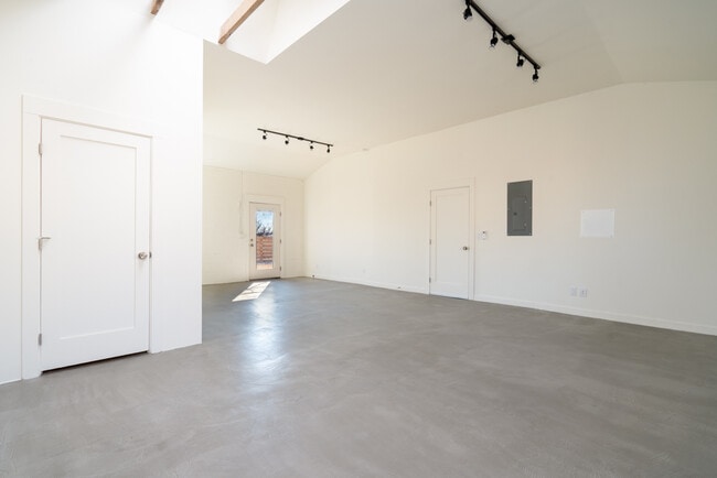 Photo - 2200 W Alameda St Unit Studio #3