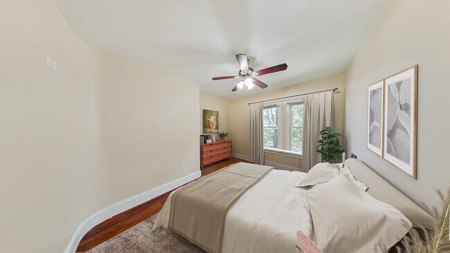 Photo - 81 Hillside St