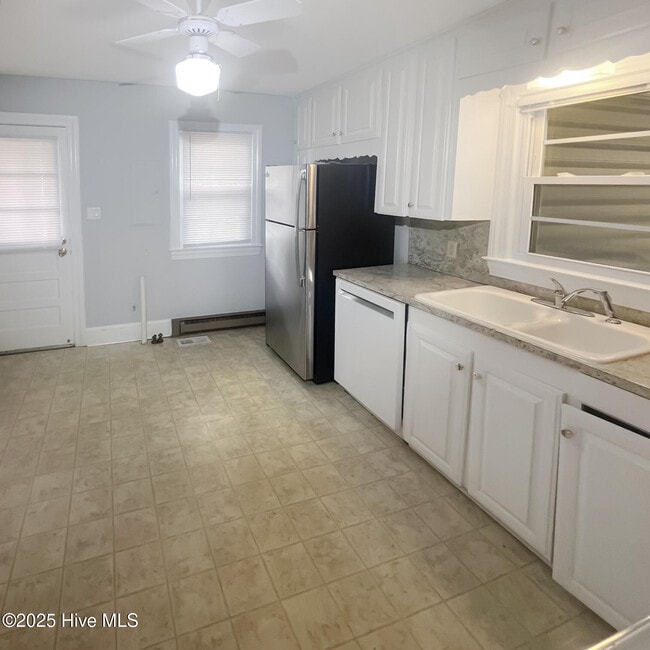 Photo - 2803 Jackson Dr