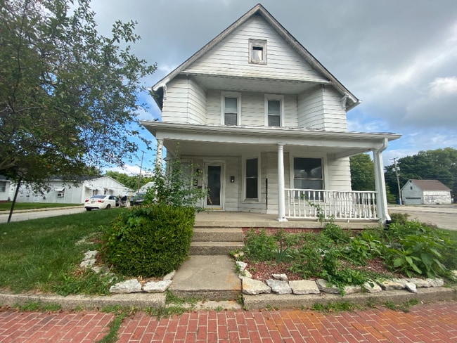Building Photo - 712 S 10th St Rental