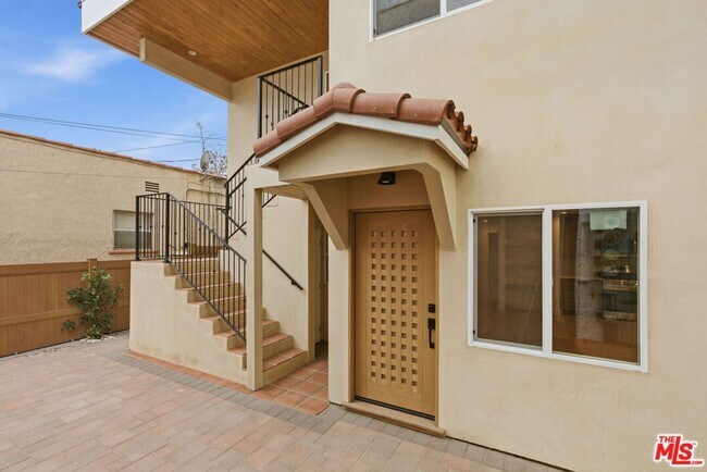 Photo - 3431 Edgehill Dr Unidad 3431