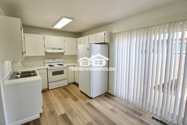 Photo - 85 S 18th Ave