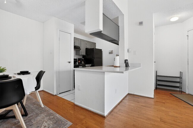 3770 Lovers Wood Ln Unidad 610