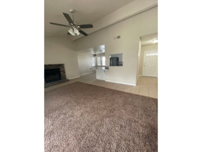 Photo - Open concept, big yard, Central schools