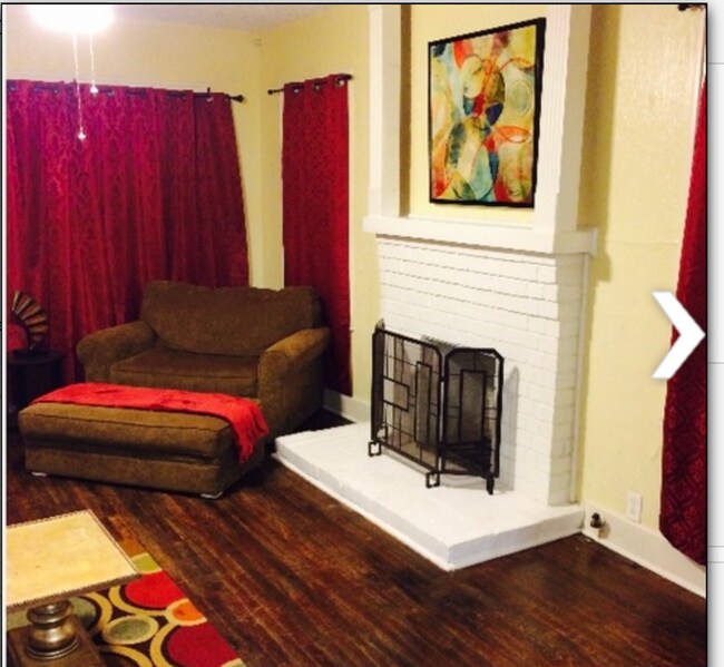 Photo - 2005 Santa Anna St