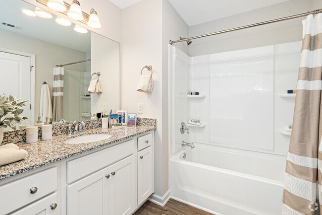 3BR, 2.5BA - 1,419 SF Bathroom