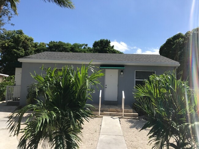 Photo - 338 NW 96th St Unit B