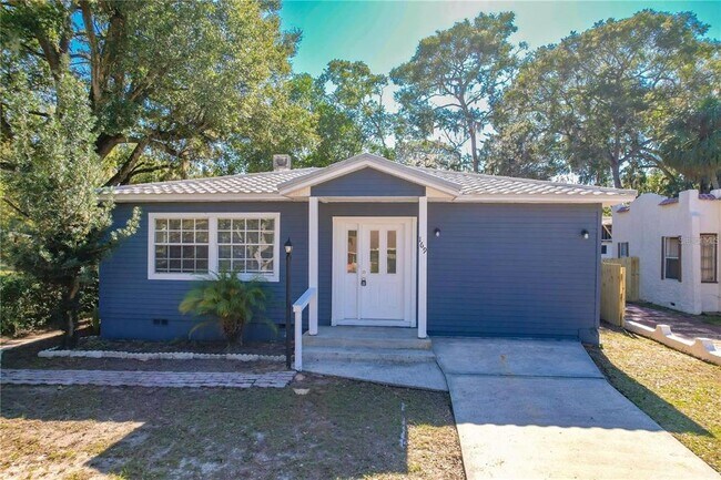 Photo - 169 Seminole St