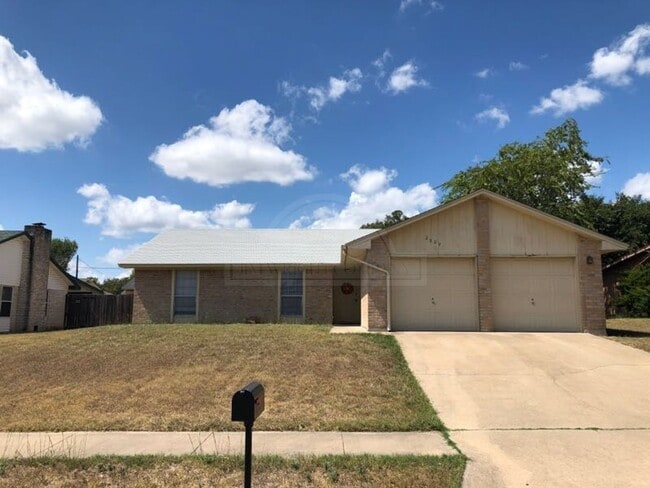 Building Photo - 2909 Trailridge Cir