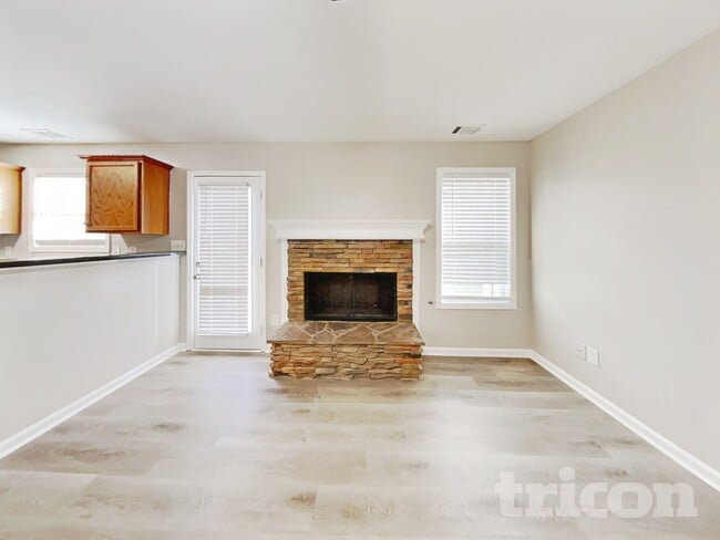 Photo - 209 Arbor Dr