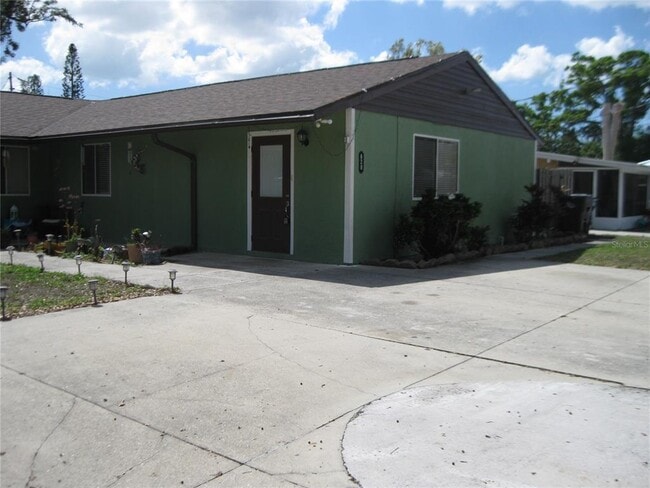 Photo - 620 31st Ave E