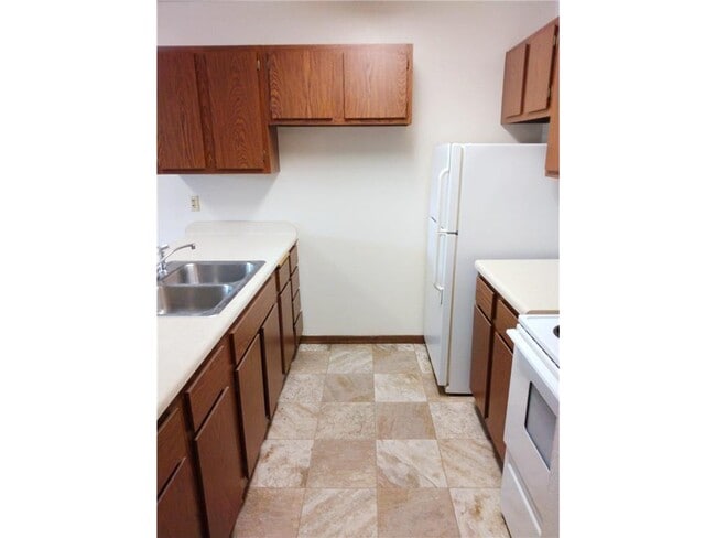Photo - 520 St Johns St Unidad #6