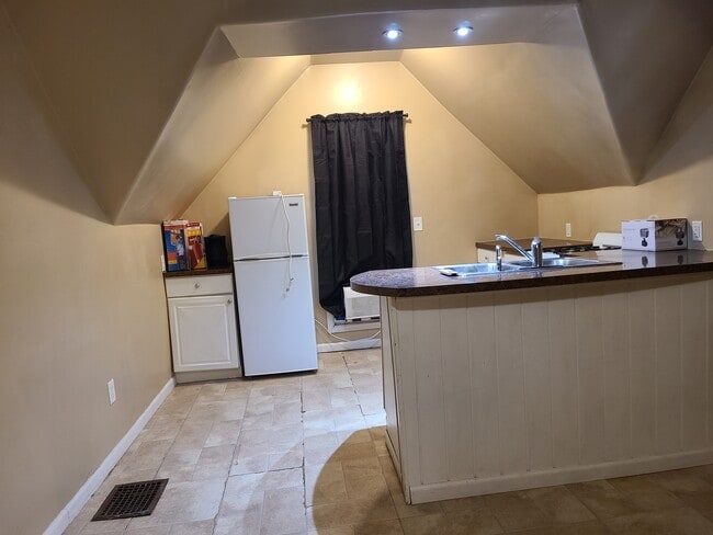 Photo - 914 S Center St Unit 3