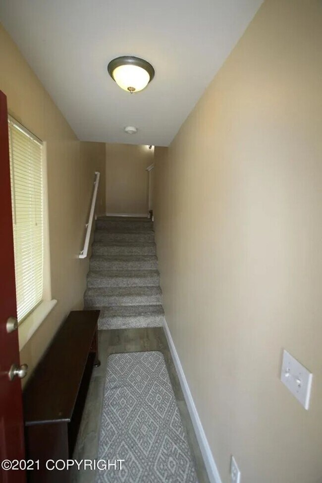 Photo - 3 Bedroom South Anchorage Townhouse!