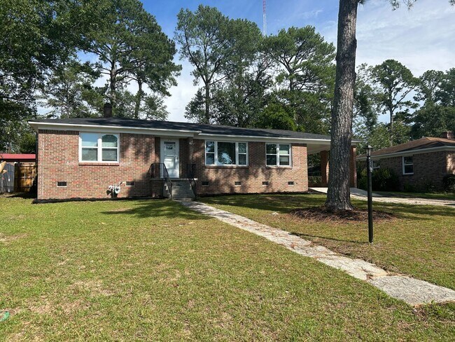 Photo - 3711 Kaiser Ave