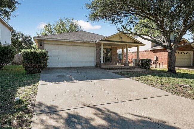 Photo - 1502 McDowell Bend