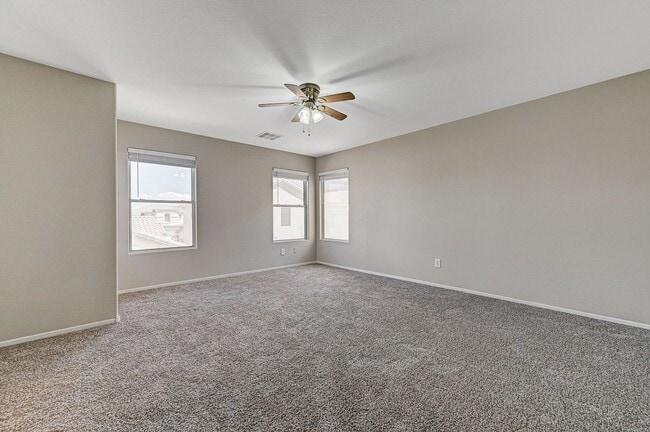 Photo - 2Story with HUGE Loft near M Hotel