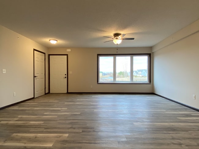 Photo - 2200 4th Ln SE