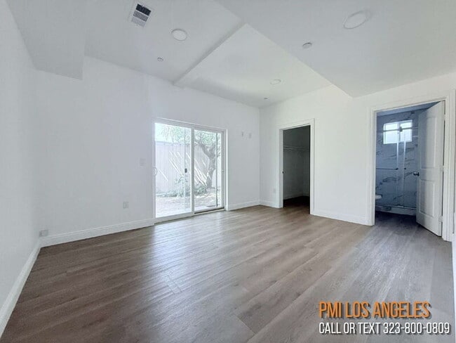 Photo - 1731 E 68th St Unit C