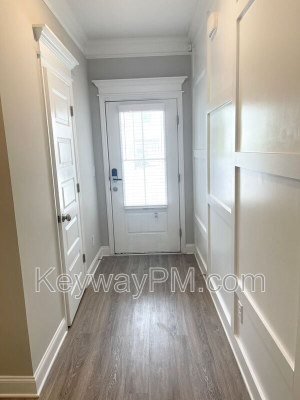 Photo - 301 Sumac Trail