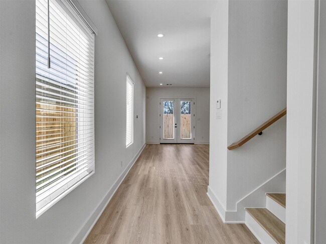 Photo - 4917 Randon Rd