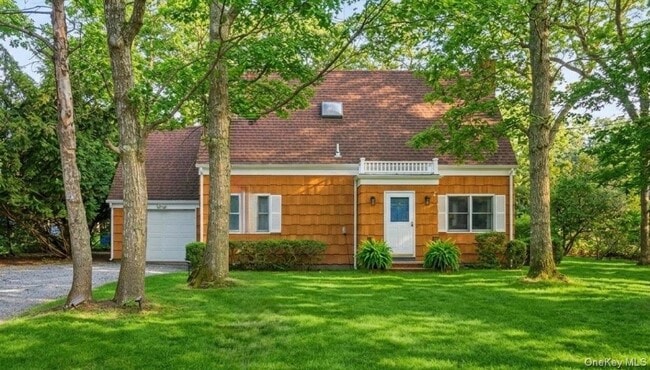 Photo - 3 Foster Ave