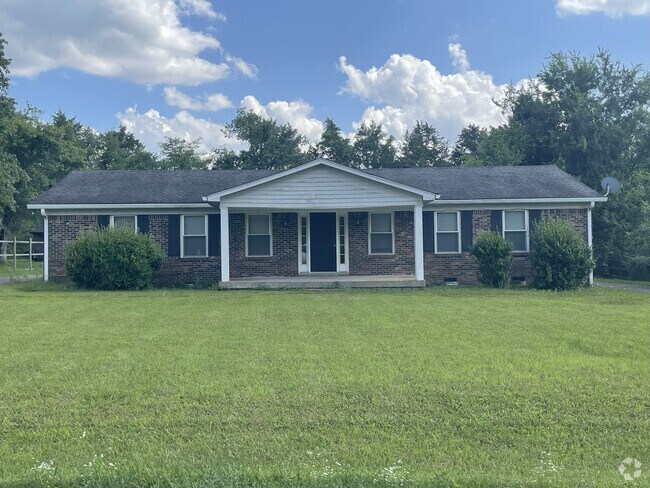 Building Photo - 106A Fisher Dr Rental