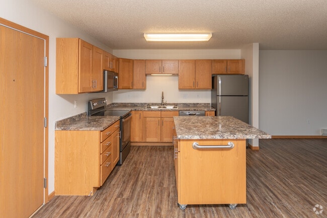 2BR, 2BA - 1,010 – 1,200SF