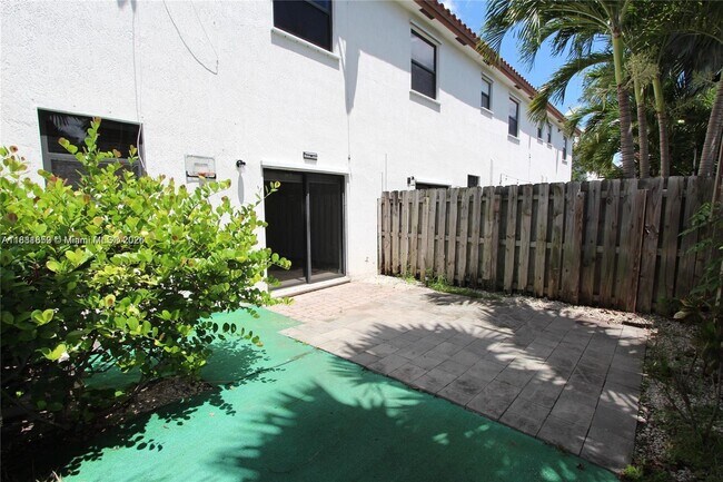 Photo - 8815 NW 102nd Ct