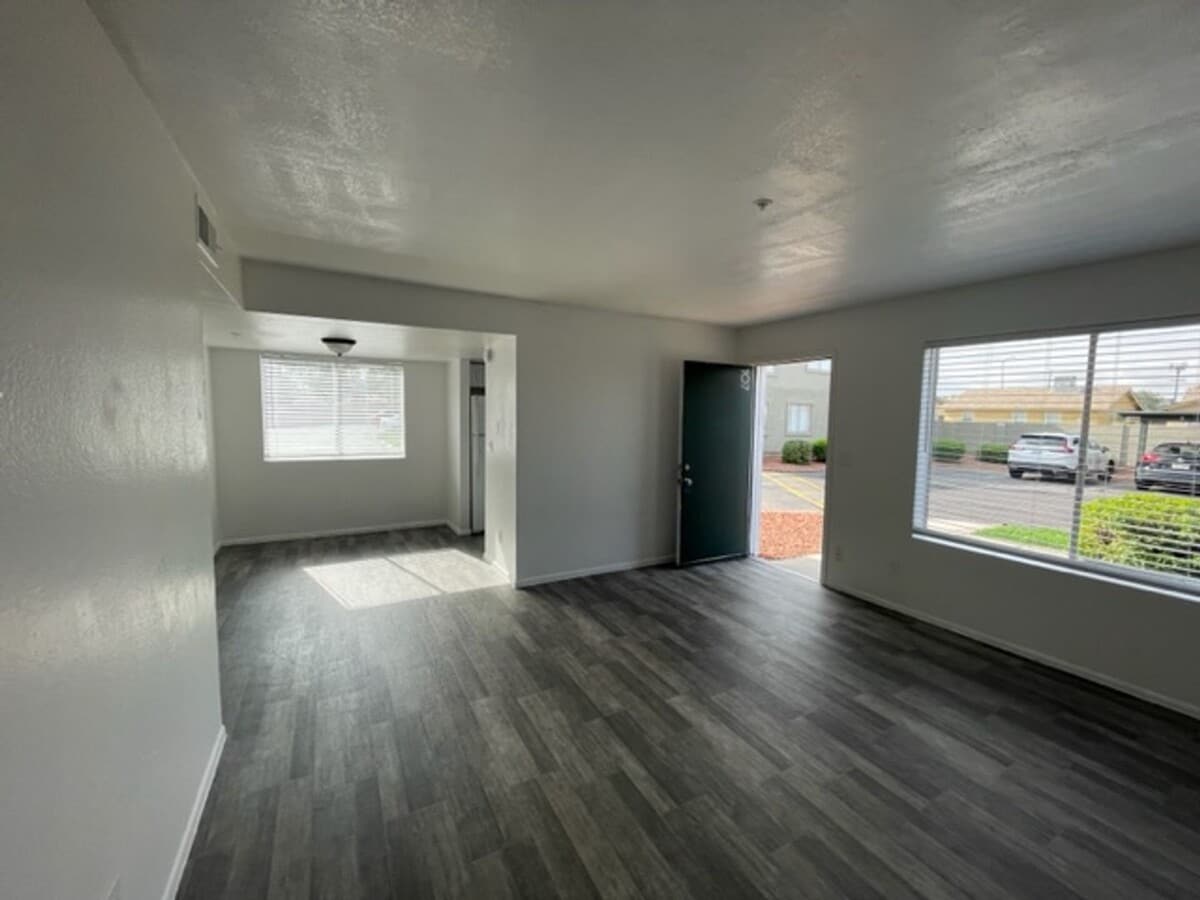 Hamilton Commons - Hamilton Commons