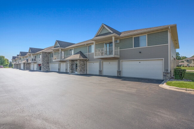 Wyndham Lake Villas