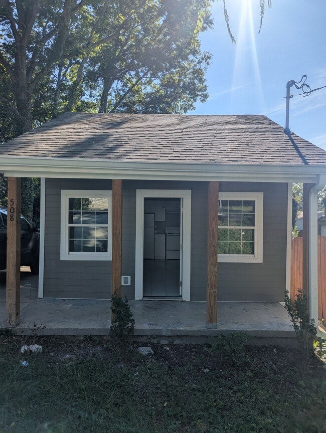 Building Photo - 508 Pearl St Rental