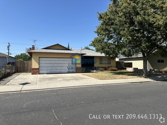 Building Photo - 2023 Moran Ave Rental