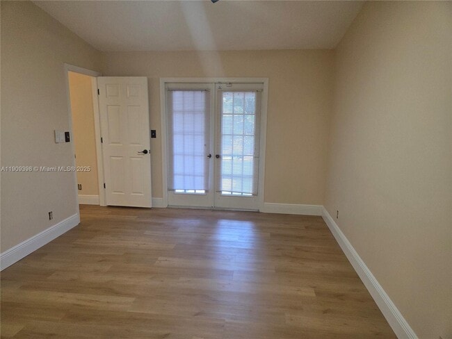 Photo - 9804 NW 43rd St