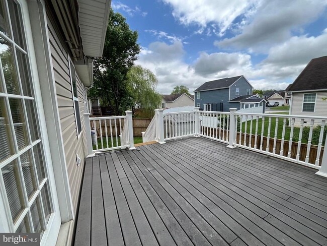 Photo - 54 Carib St