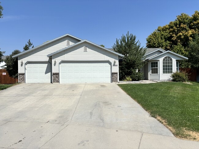 Building Photo - 2260 N Baywing Hawk Pl Rental