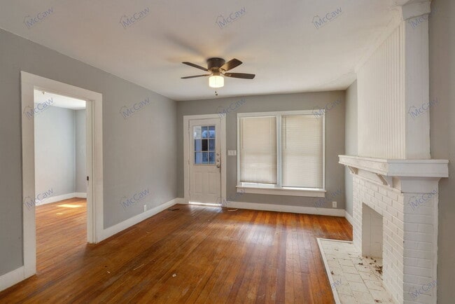 Photo - 2010 Wilson Ave