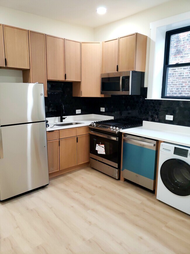 Photo - 944 N Damen Ave Unit 2F